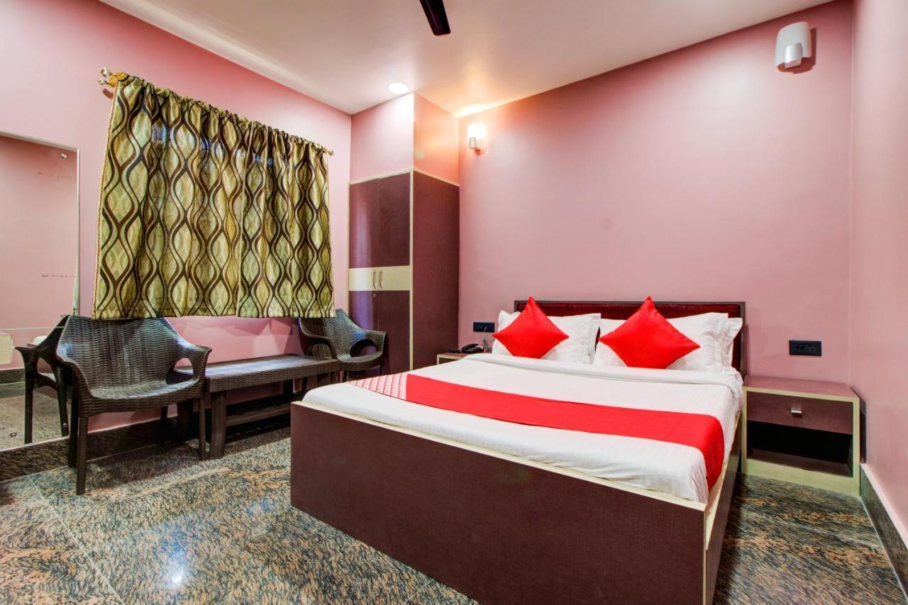 Oyo 16871 Anant Home Stay Шиллонг Екстер'єр фото