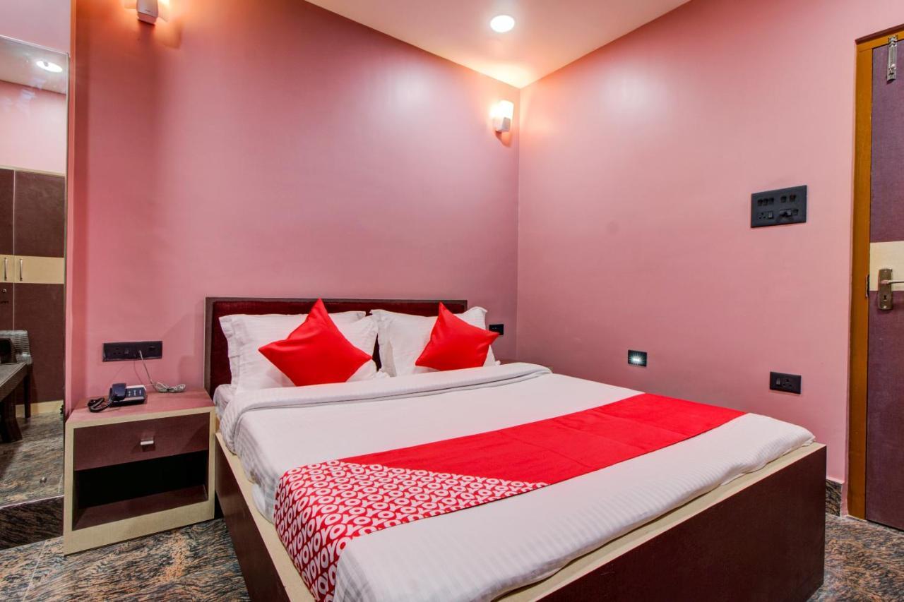 Oyo 16871 Anant Home Stay Шиллонг Екстер'єр фото