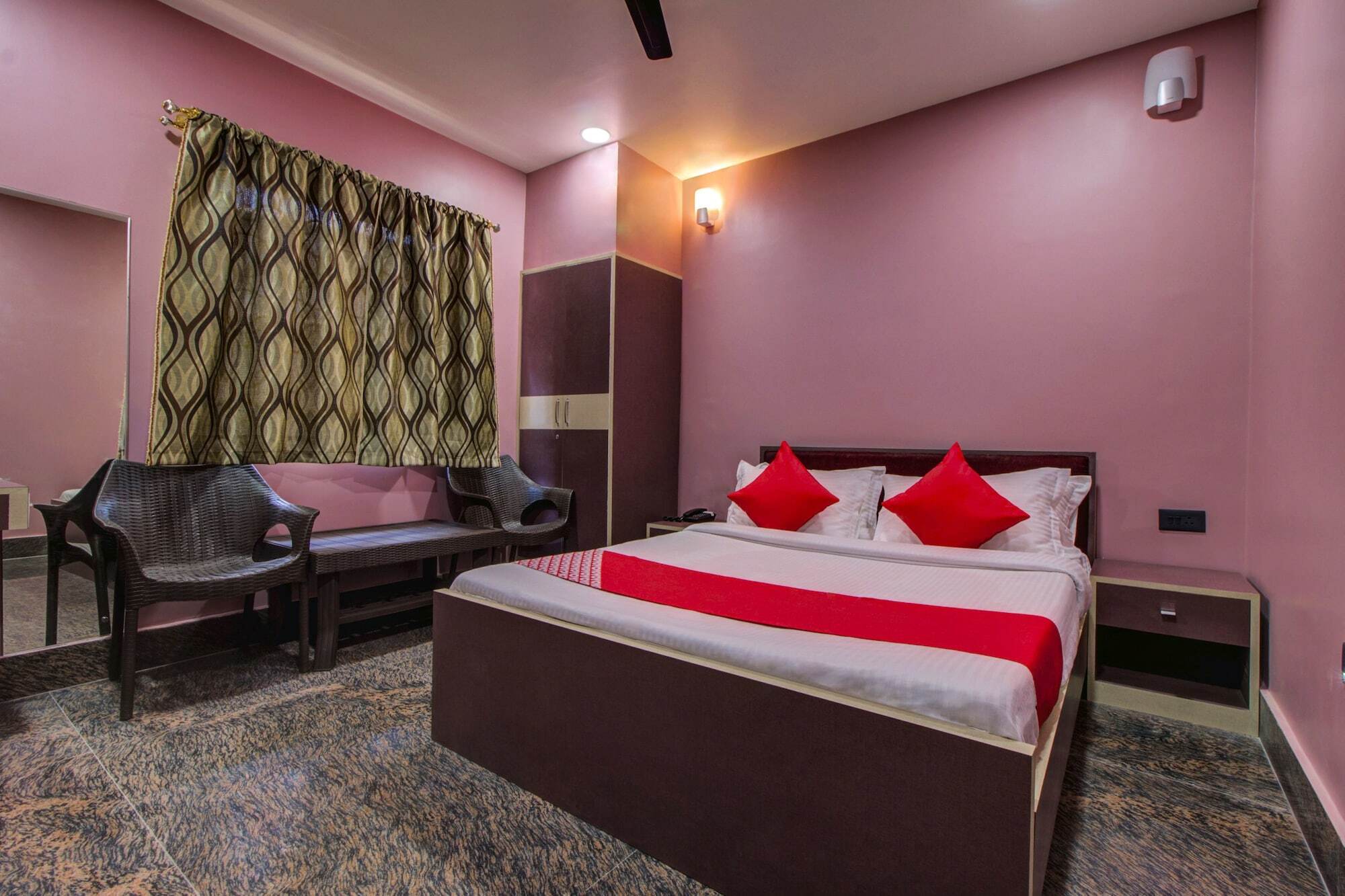 Oyo 16871 Anant Home Stay Шиллонг Екстер'єр фото